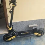 HONEYWHALE G4 Max Patinete Elétrico Dobrável Preto/Vermelho 60V 20,8Ah com Rodas 12" e Luz LED photo review