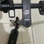 HONEYWHALE Patinete Elétrico M2 Pro 500W Dobrável 8,5" Branco com Bluetooth e LED photo review