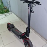HONEYWHALE G4 Max Patinete Elétrico Dobrável Preto/Vermelho 60V 20,8Ah com Rodas 12" e Luz LED photo review