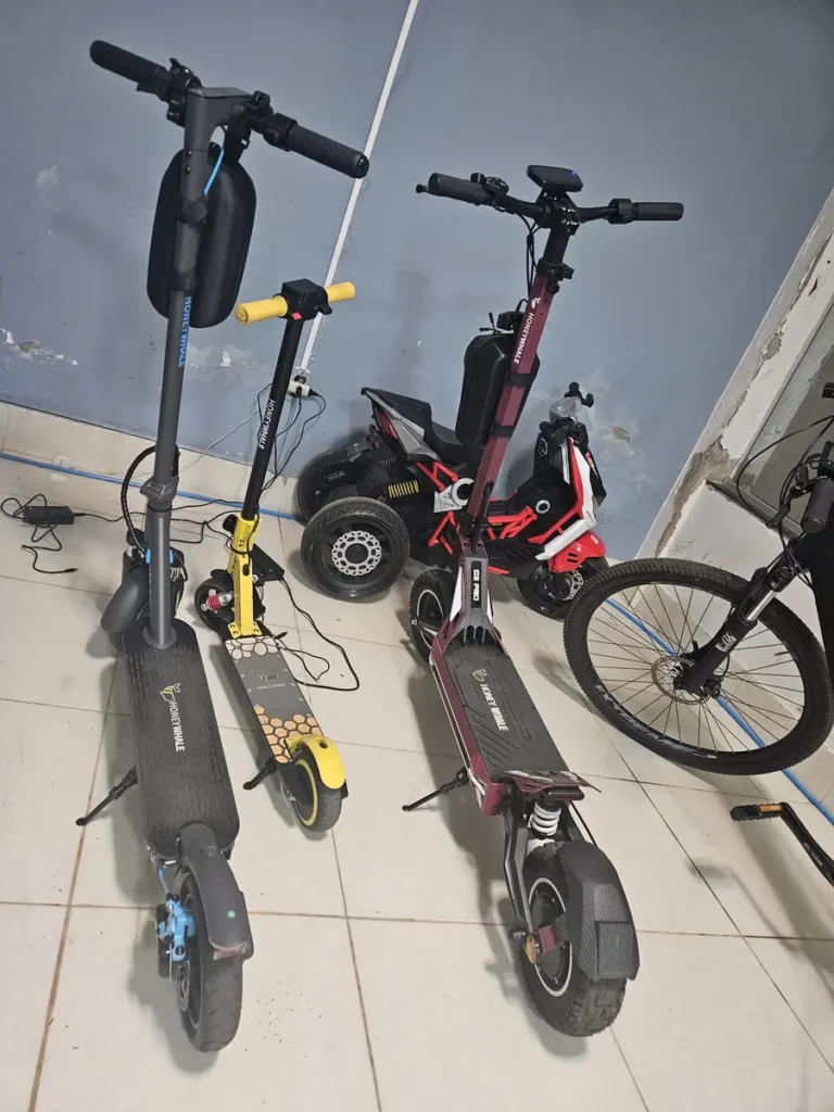 HONEYWHALE M2 Max Patinete Elétrico Dobrável Rosa em Alumínio com Bluetooth, Luz LED e Suspensão Dupla photo review