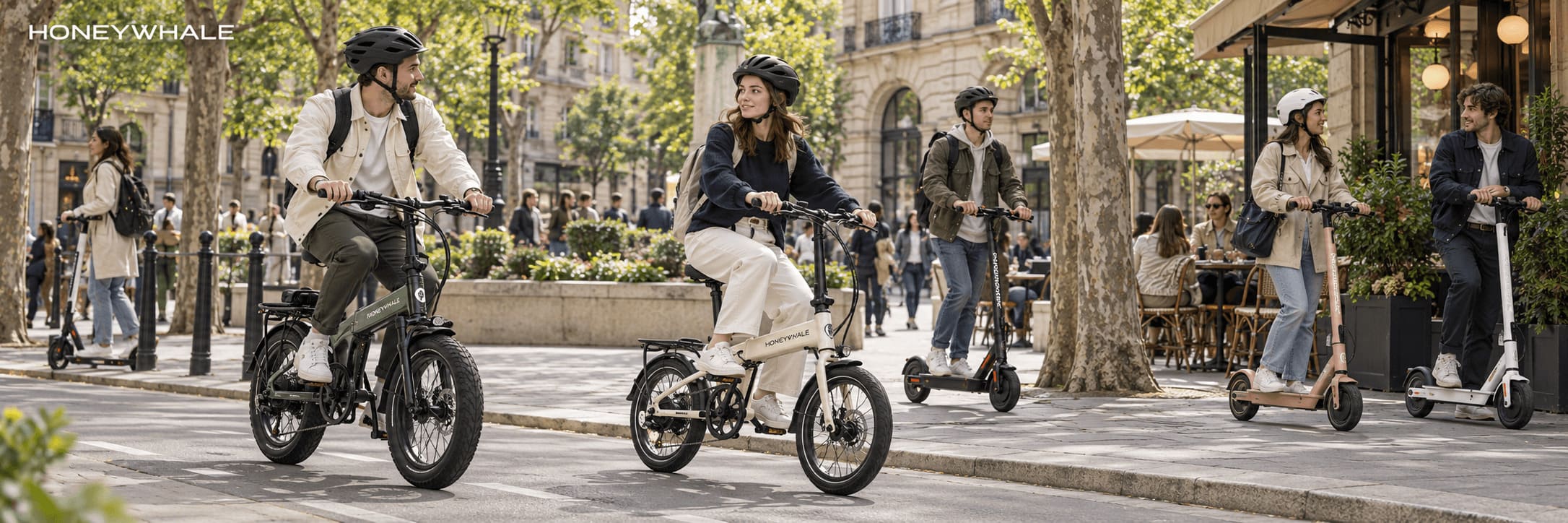 Pessoas utilizando bicicletas e patinetes elétricos em um ambiente urbano